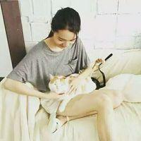 有酒有肉有姑娘能笑能贫能逍遥 我怕我一转身 你也不