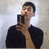 我不想去触碰你伤口的疤只想掀起你的头发 我没有酒也没有茶只有