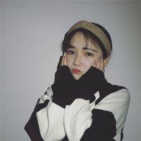 我不想去触碰你伤口的疤只想掀起你的头发 我终究是与你说不了一