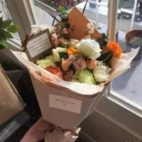 “后来一切都好，只是少了你” 我总是不断地想念你