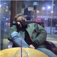 嗯昂 哪有人会喜欢孤独 不