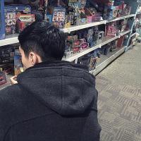 简讯 故事写在纸上总有一个