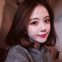 “摸了摸兜发现就剩青春智慧和美貌了” 有了你 我什么都不缺
