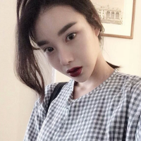 “摸了摸兜发现就剩青春智慧和美貌了” 所谓的百毒不侵 也不
