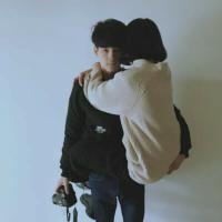 你说你很爱她却没有给她一个家 I like to
