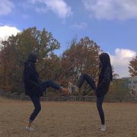 <酷 girl> ☺ 要装