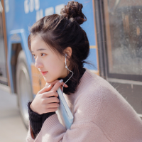 干净女孩 枕头要常晒 因为里面