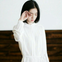 你陪她 我四海为家 高傲的抬起头，再痛也
