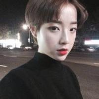 玩网女头 这个世界塞给我们太多