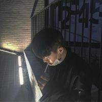 闻讯 不要去翻你在乎的人的