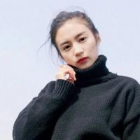 北甍 泪盘旋在悲伤的眼里，
