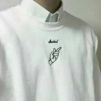 孤独的王。 Each bird