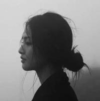 黑白女头 成天缠着人家要脸吗?
