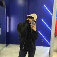 你来迟了 我一个人哭，一个人笑