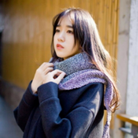 满足这个词从来不适合人 何必再勉强說愛我，我