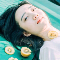 酷一点 常常想到有一天会在街