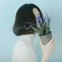 捧花女：打出来又删掉的话才是真话 生活就是一遍遍的枯燥