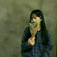 捧花女：打出来又删掉的话才是真话 生活就是一遍遍的枯燥