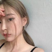 优质女友 总不能用一身的刺去拥
