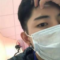 这个男人叫诸振中 你是只个孤独浪者.不