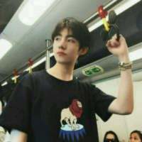 男生头像 什么是丧，抬起眼望