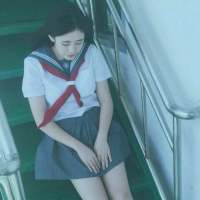 信筱 沉凝双眸，看淡，却终