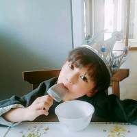 回眸一笑百媚生 装作毫不在乎有多难受