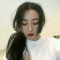 干净也爱笑. 也许我还不够能力把你