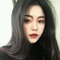 人人尽知海棠意 湫水涛涛椿阑珊 我也盼望当我淋湿的时