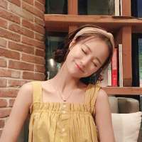 不知道少了点什么 总觉得没以前快乐. 我只是不服气又无能为