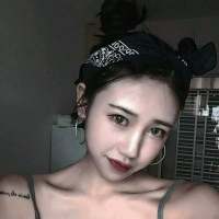 冼咻咻：   就想他喜欢她  而她爱的却是... 就是很想你 念念不忘
