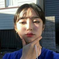 从来都怕麻烦别人 你总说我不像女孩子 你... 本是凉薄之人何必用情