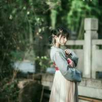 古风系女，桃花运 你是一个人孤独，还是
