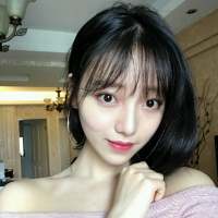 女孩子真正富足的状态应该是见多识 广朋友... 若情话说尽 就请给她