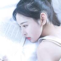 李昂的贴心女友.      ? 曾经的温柔，让我用完