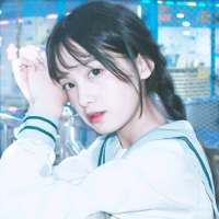 天空是蓝的，阳光是美