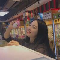 ''如果我会隐身就好了 那我一定要藏在你的... 腻了连谎言都不用编制