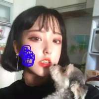 懂得心疼别人的姑娘总不被人心疼 以为可以锁住幸福，所